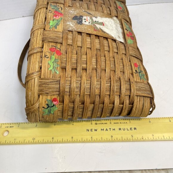 Vintage Wicker Basket With Hand-Painted Snowman & Holly Design - Picture 9 of 12